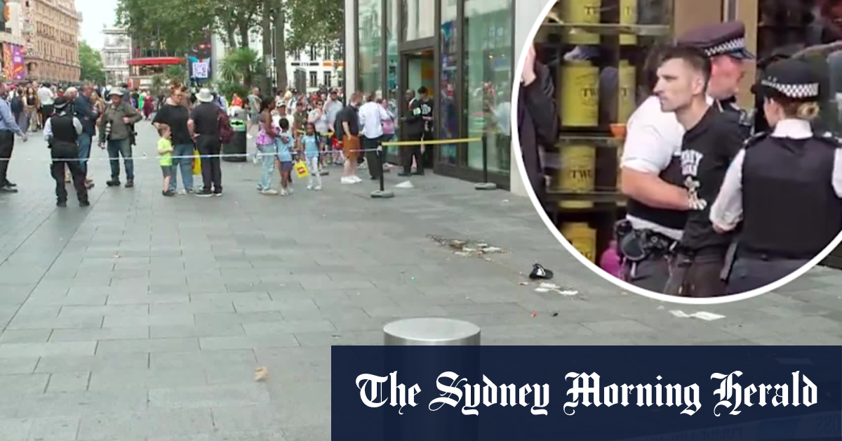 Mother, 11-year-old daughter stabbed in attack on London