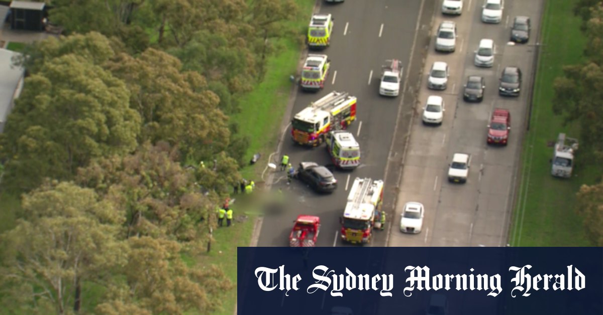 Significant delays after the Sydney accident