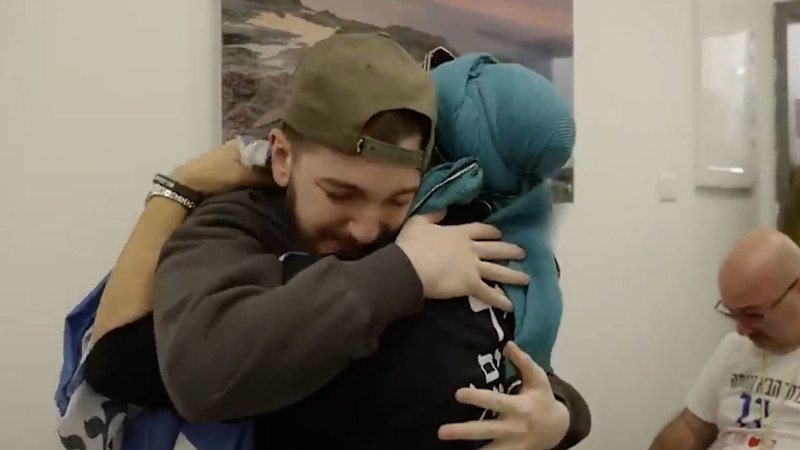Released hostage, Bar Kupershtein, reunited with his family in Israel