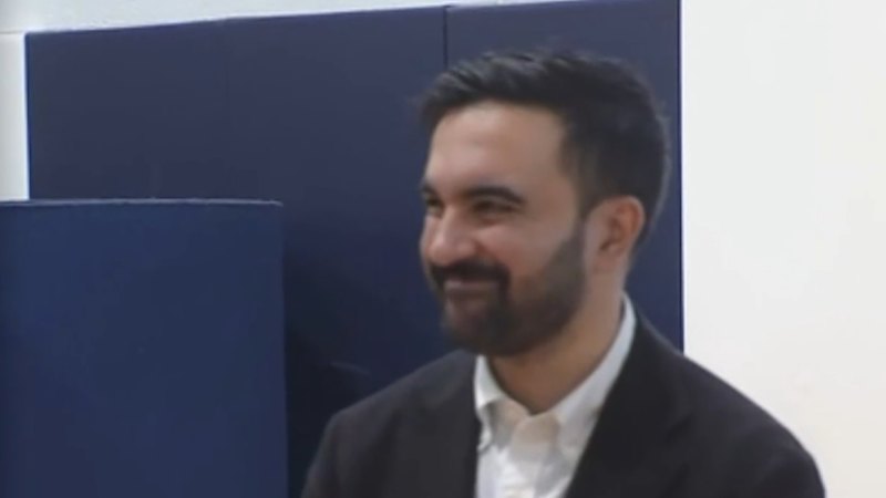 Race to lead New York captures interest around the world