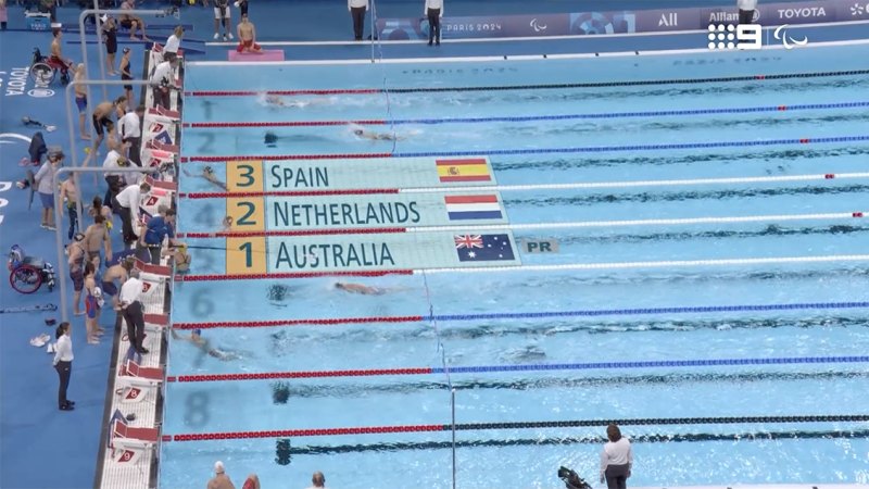 Leary’s epic swim for relay gold