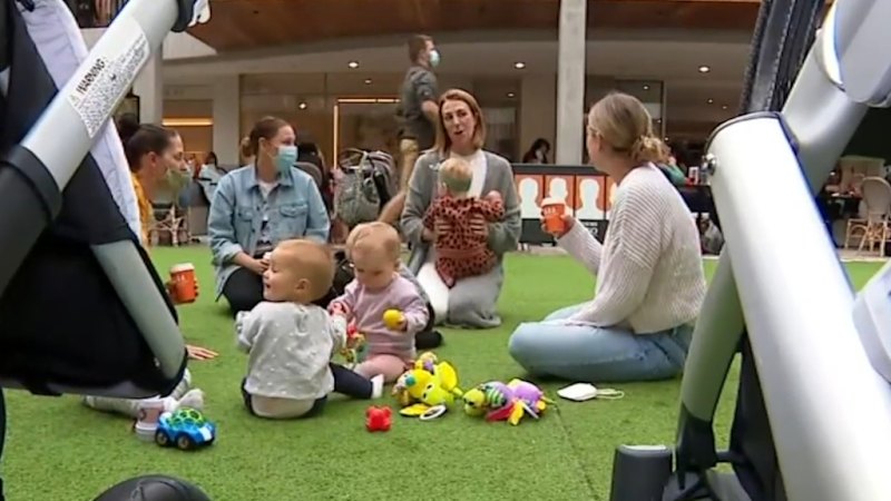 Renewed calls for government to bring back the 'baby bonus'