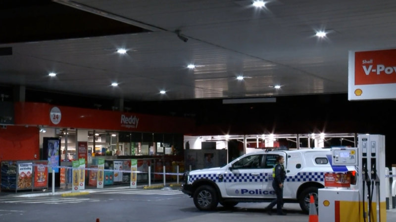 Two shop attendants assaulted after separate robberies across Melbourne