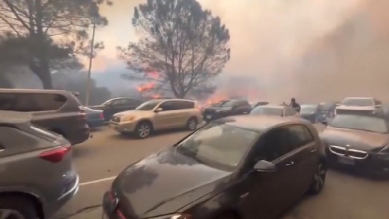 Man captures harrowing escape from the California wildfires