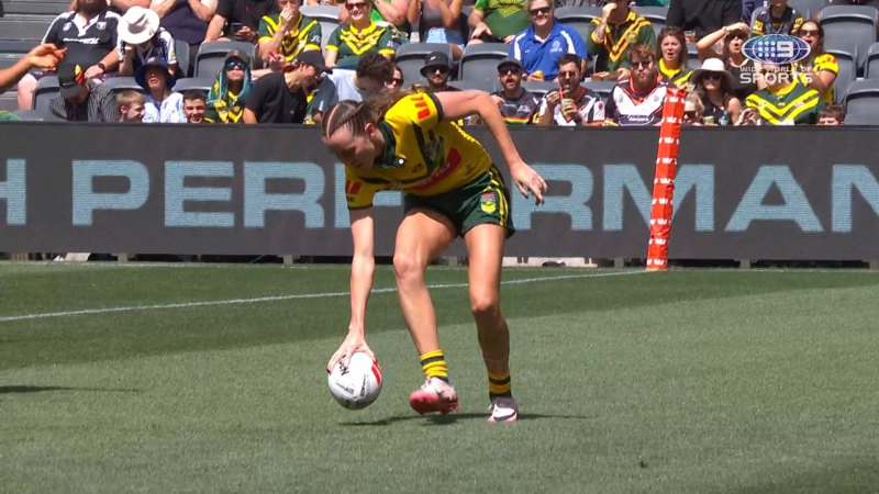 Upton kicks and swoops for Jilaroos try