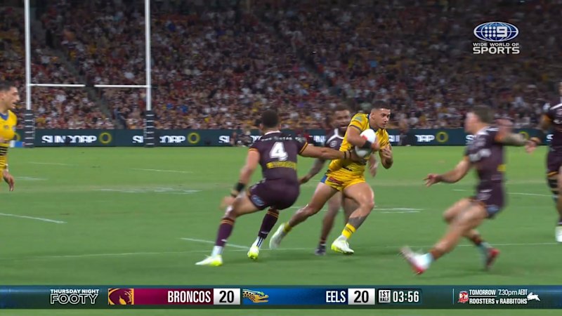 Electric Eels fullback fools Broncos defence