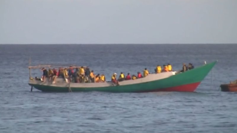 Hundreds of released criminal detainees to be deported to Nauru