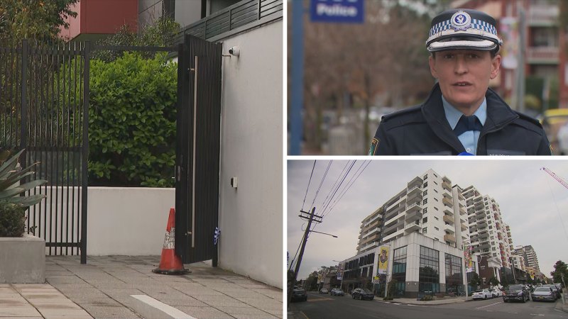 Police investigate after man and woman found dead in Sydney