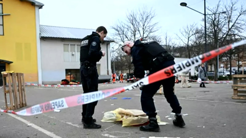 Knife attack leaves one dead in France in 'terrorist act,' officials say