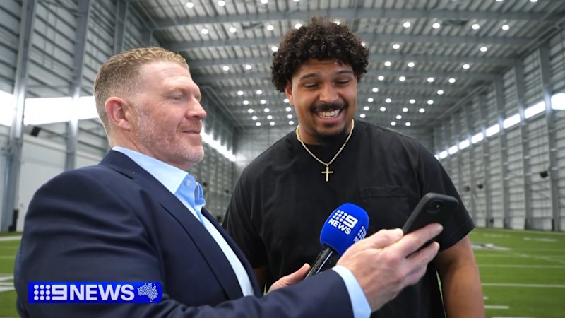 NFL player’s instant reaction to Burton bomb