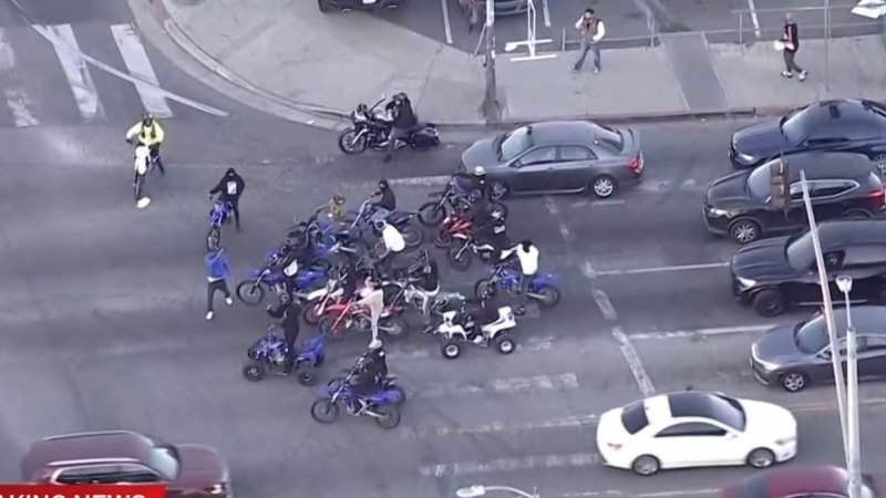 Two dirt bike riders take LA police on wild chase