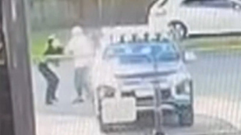 Woman fights off man during attempted abduction in Melbourne’s north-east