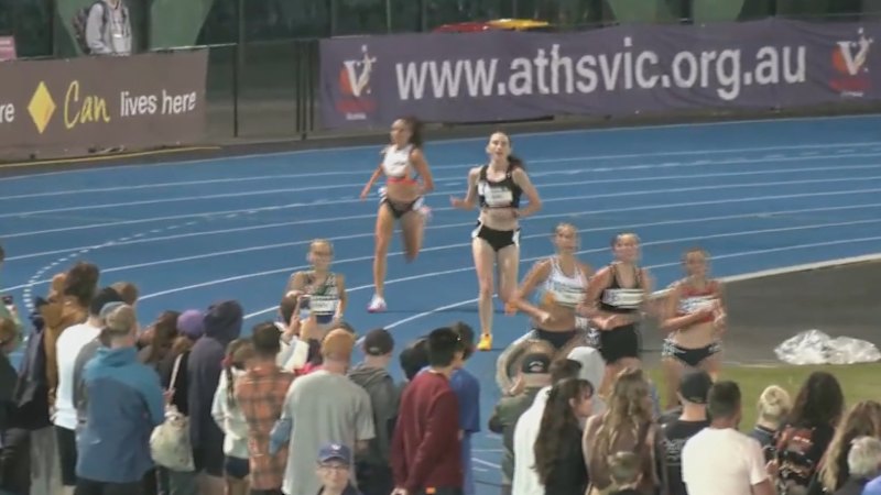 Ryan wins women's 10,000m with lethal kick