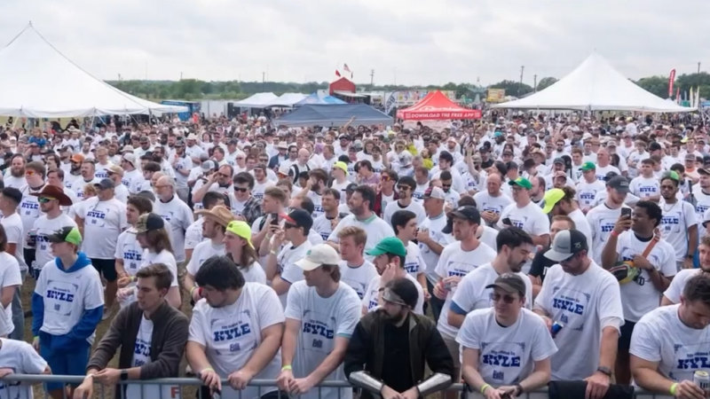 More than 700 Kyles got together. It wasn’t enough for a record