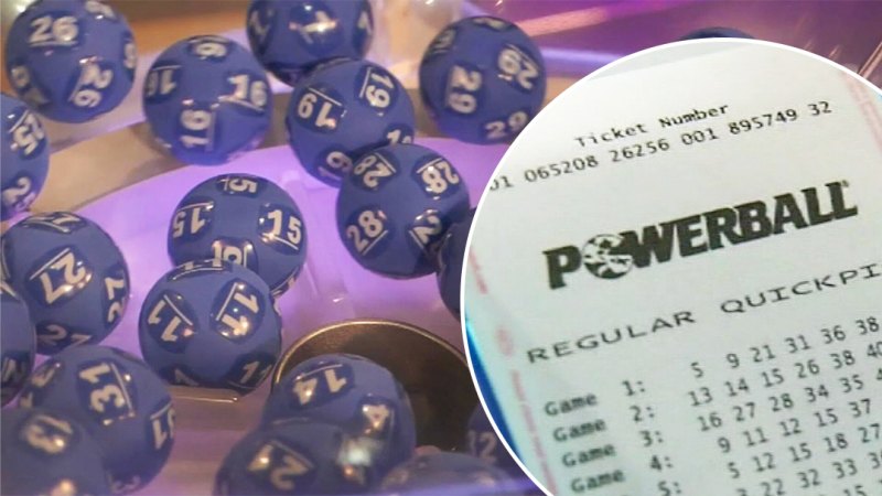 Aussies snap up entries for $100 million Powerball draw