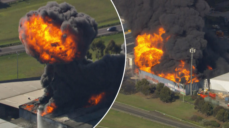 Explosion sparks major factory fire in Melbourne