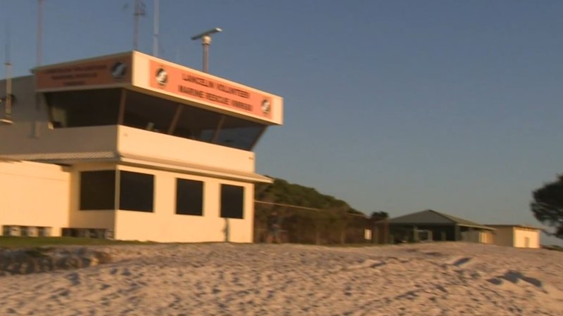 Coastal erosion eats away at WA holiday spot