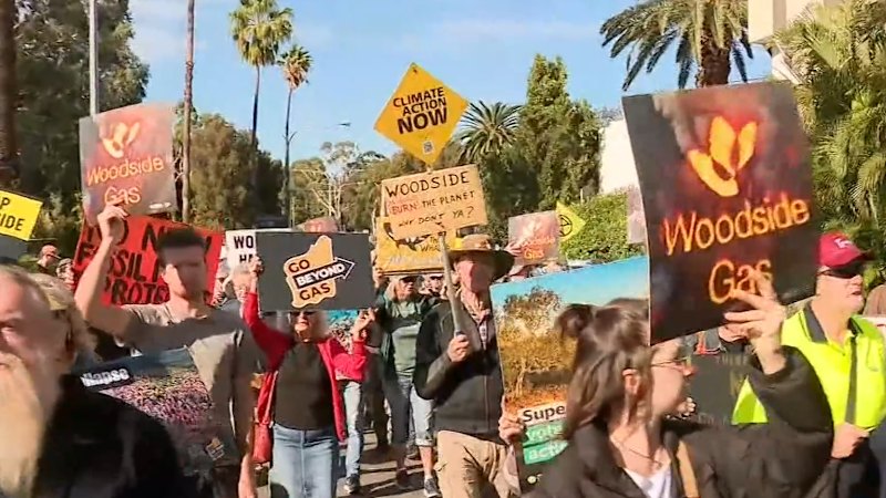 f35c49c6147ad988adb6d42c7a1c52593803f490