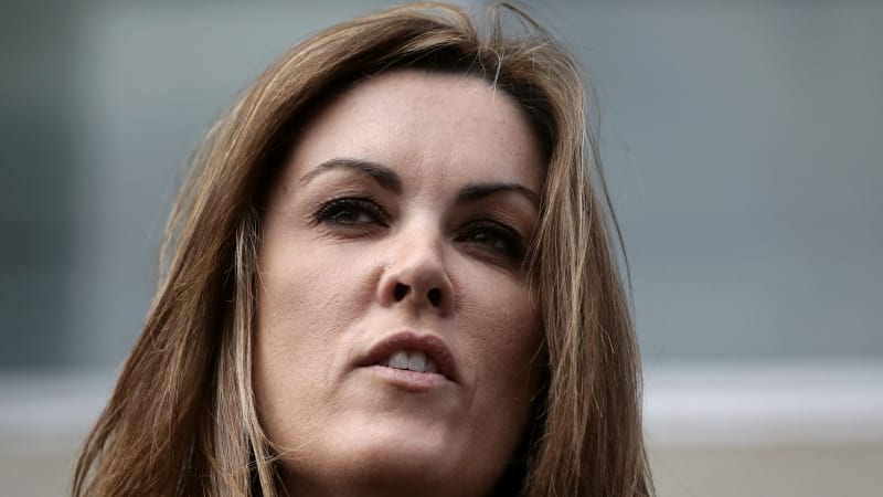 Lay off Peta Credlin: Clive Palmer defends Tony Abbott's ...