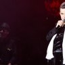 Robbie Williams dedicates final song, Angels, to fan