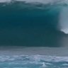 Aussie Jack Robinson carving up in Hawaii