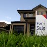 Perth housing prices fall $5000 but Reiwa says market is stable 