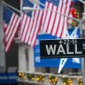 Wall Street has a quiet end to a robust 2017