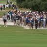 Former world No.1 sinks crazy shot