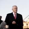 Turnbull government rejects push for referendum on politicians' dual citizenship