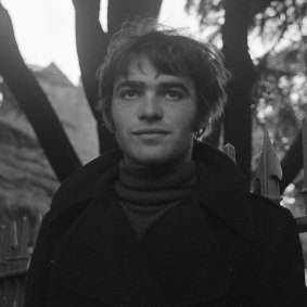 Director Nick Broomfield spent time on Hydra, in the Aegean Sea, in 1968. 