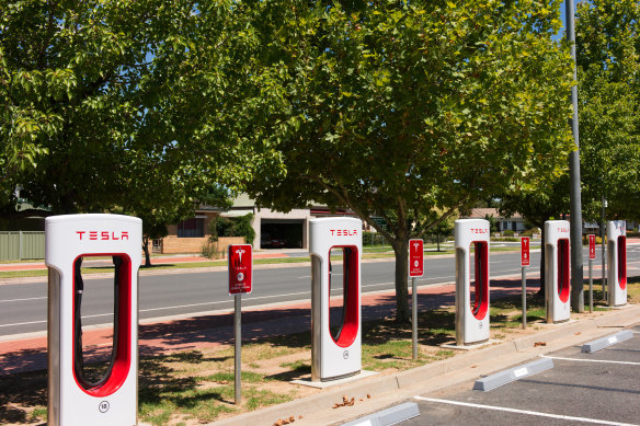 Superchargers for electric cars in Wodonga. 