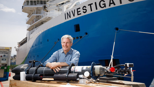 Dr Steve Rintoul, chief scientist of the RV Investigator voyage, with one of the deep-sea floats.