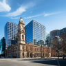 The hotel is perfectly positioned on the corner of King William and Franklin Streets.