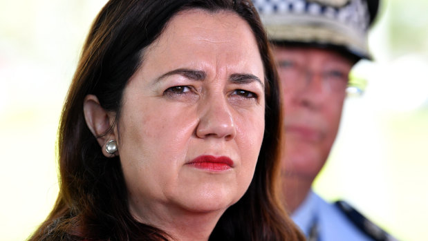 Premier Annastacia Palaszczuk remains tight lipped on election date while announcing 400 new police officers.
