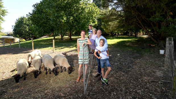 Architect Matthew Dwyer and his family moved from East Malvern to Bendigo in search of a lifestyle change.  Left to right: Kristy, Jack, Lucy, Matthew and Willem.