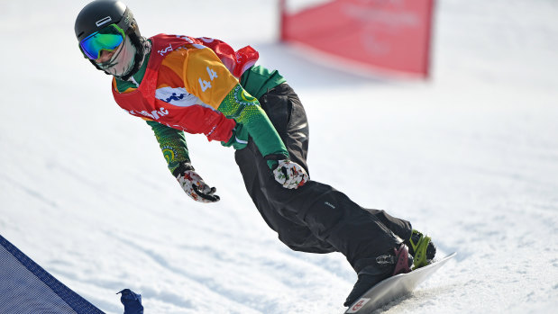  Ben Tudhope competing in the men's snowboard cross.