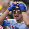Groenewegen dispels mental demons with Tour de France stage win