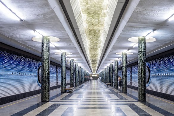 The Kosmonavtlar station in the Tashkent metro system.