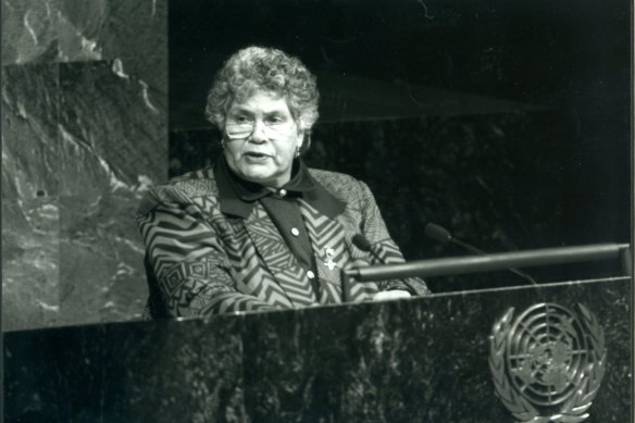 Lowitja O’Donoghue addressing United Nations general assembly, Geneva 1992.