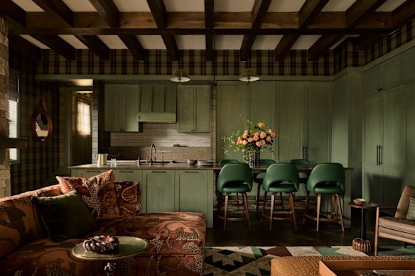Natale employs principles such as one-colour palettes.