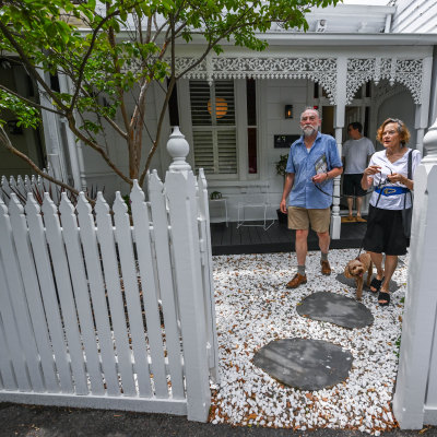 How nervous home owners are facing a slumping property market