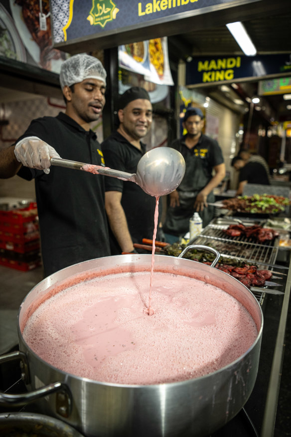 Kashmiri “Barbie chai” at Mandi King.