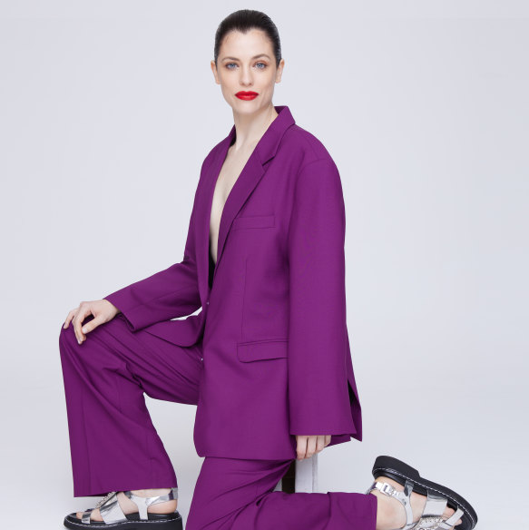 Michael Lo Sordo “Oversized Boyfriend” blazer, $690, and “Double Pleat Lounge” pants, $590. Roger Vivier “Viv Rangers Strass Buckle” sandals, $2730.