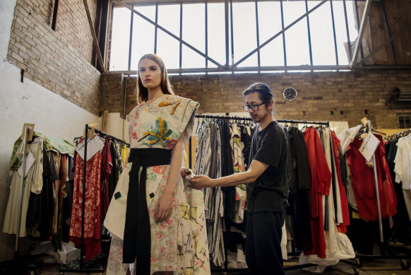 Akira isogawa clearance dress