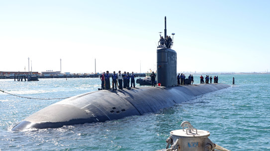 Los Angeles-class submarine USS Annapolis (SSN 760) arriving alongside Diamantina Pier at HMAS Stirling. Australia is a long way from having enough people to crew our planned AUKUS submarines.