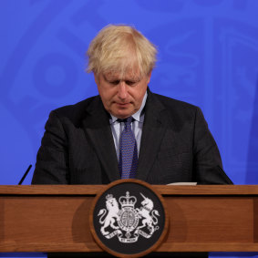 At the start of the week, UK Prime Minister Boris Johnson delayed the lifting of all restrictions in England due to the spread of the Delta variant.