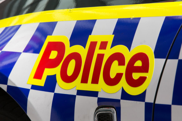 Detectives have charged two adults and four teenagers for verbally threatening a service station staff and stealing items. 