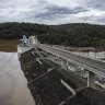 Raising Warragamba Dam wall could save thousands: NSW government modelling