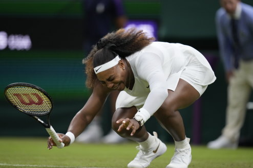 Serena Williams has joined fellow greats Roger Federer and Rafael Nadal in pulling out of the US Open.