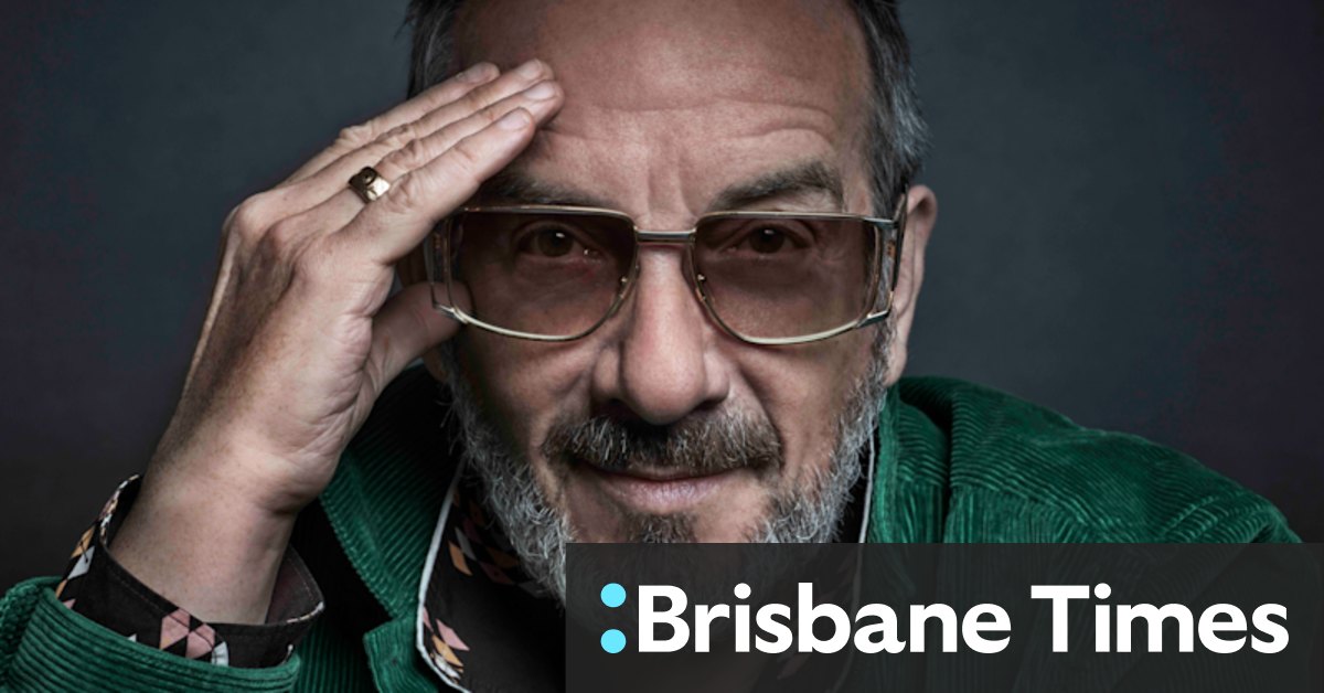 Elvis Costello is my music idol. Could I meet him and keep my cool? - Vimarsana News